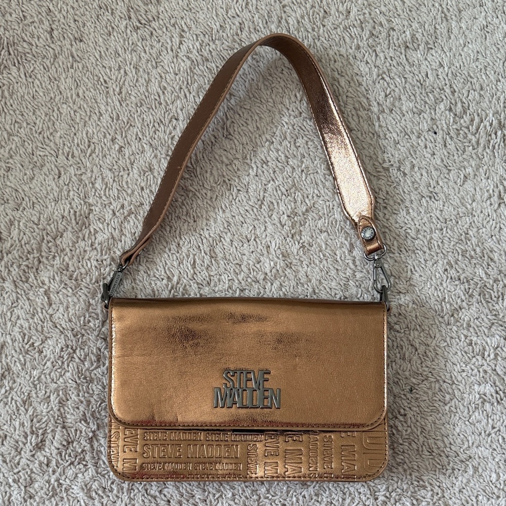 Steve Madden Metallic Gold Purse